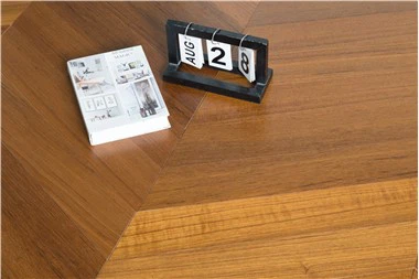 505-82 Burma teakfarve